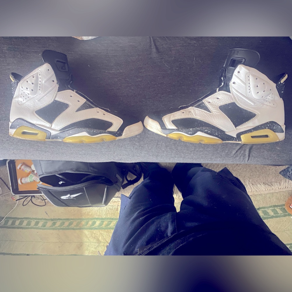 Size 11 Oreo’s